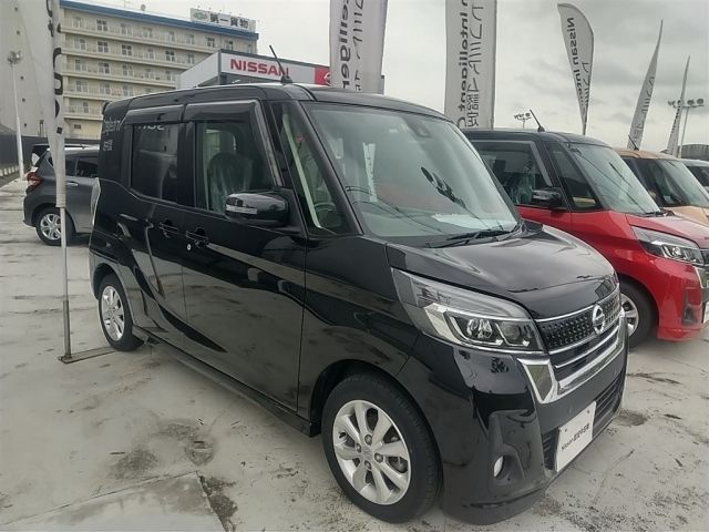 4756 Nissan Dayz roox B21A 2019 г. (NAA Tokyo)